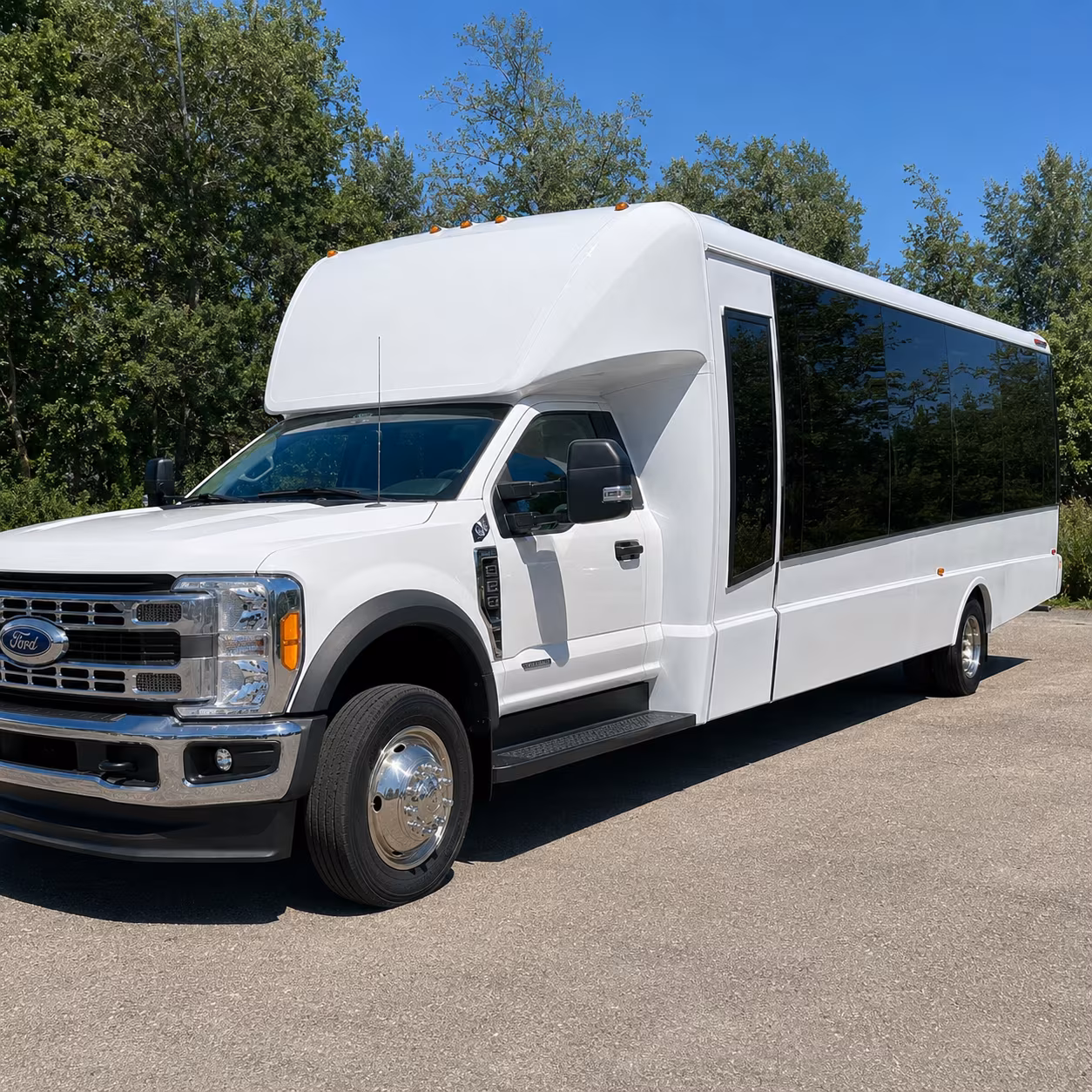book group transportation for your next airport transfer 1