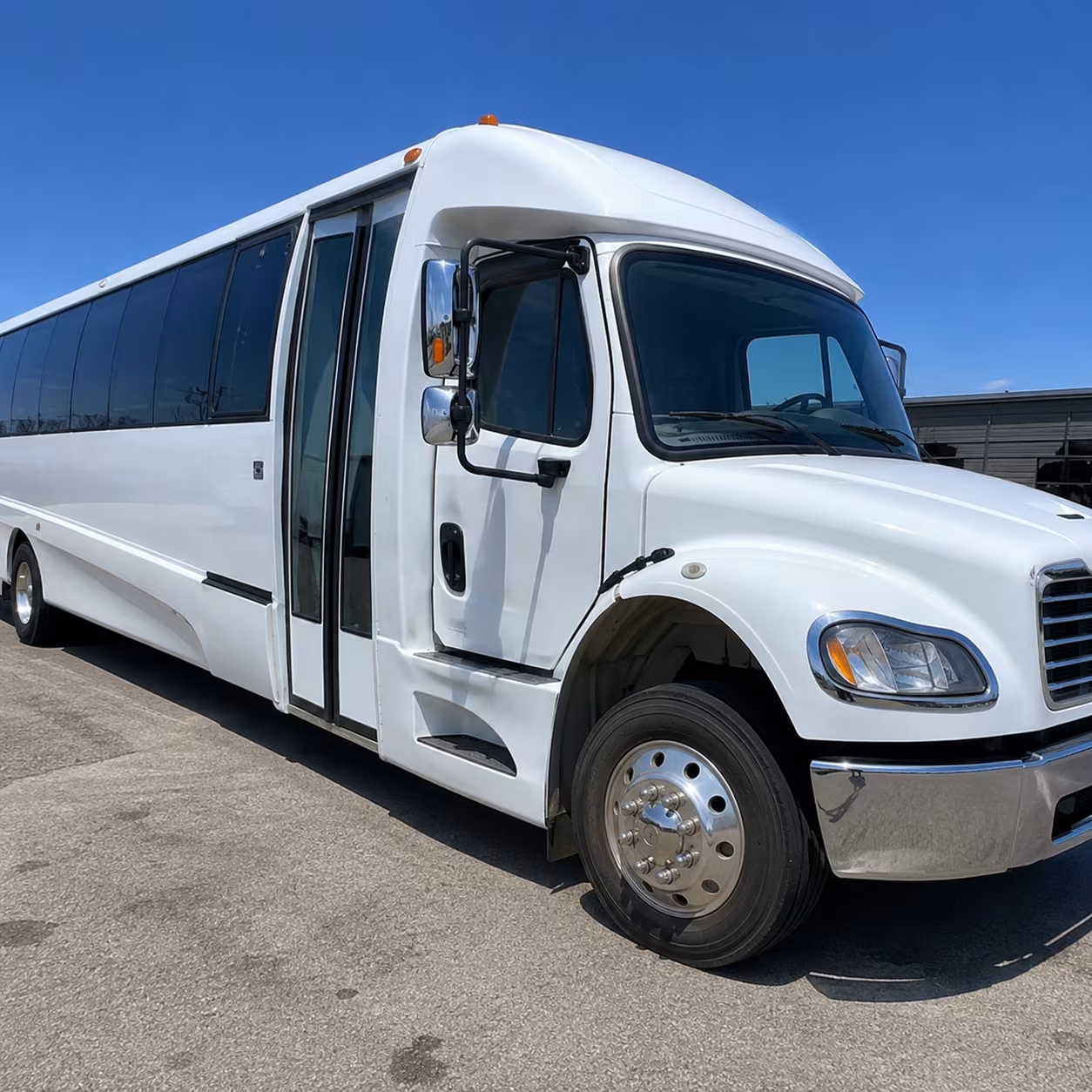 book group transportation for your next bachelor or bachelorette party 5