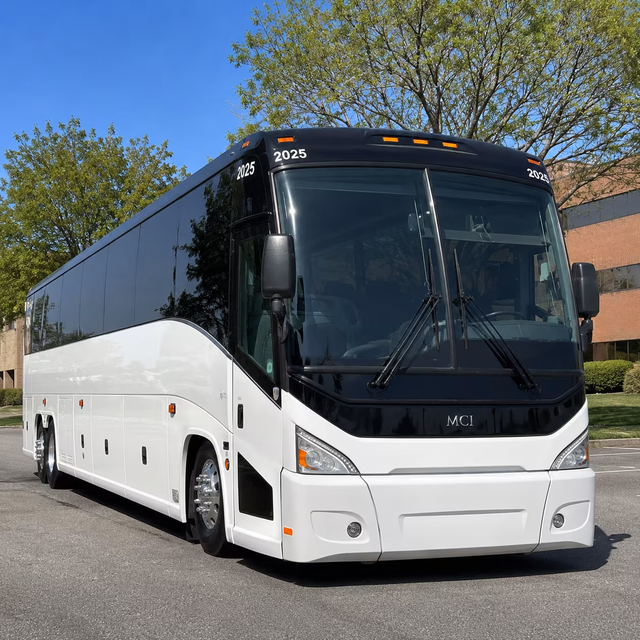 charter bus rentals for performing arts and enrichment field trips