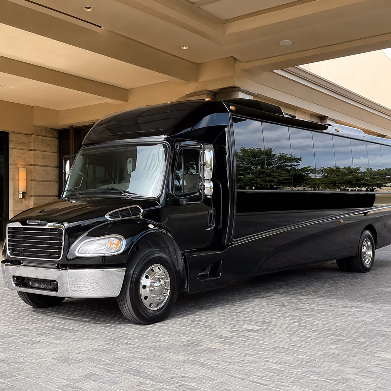 palm coast 20 passenger minibus