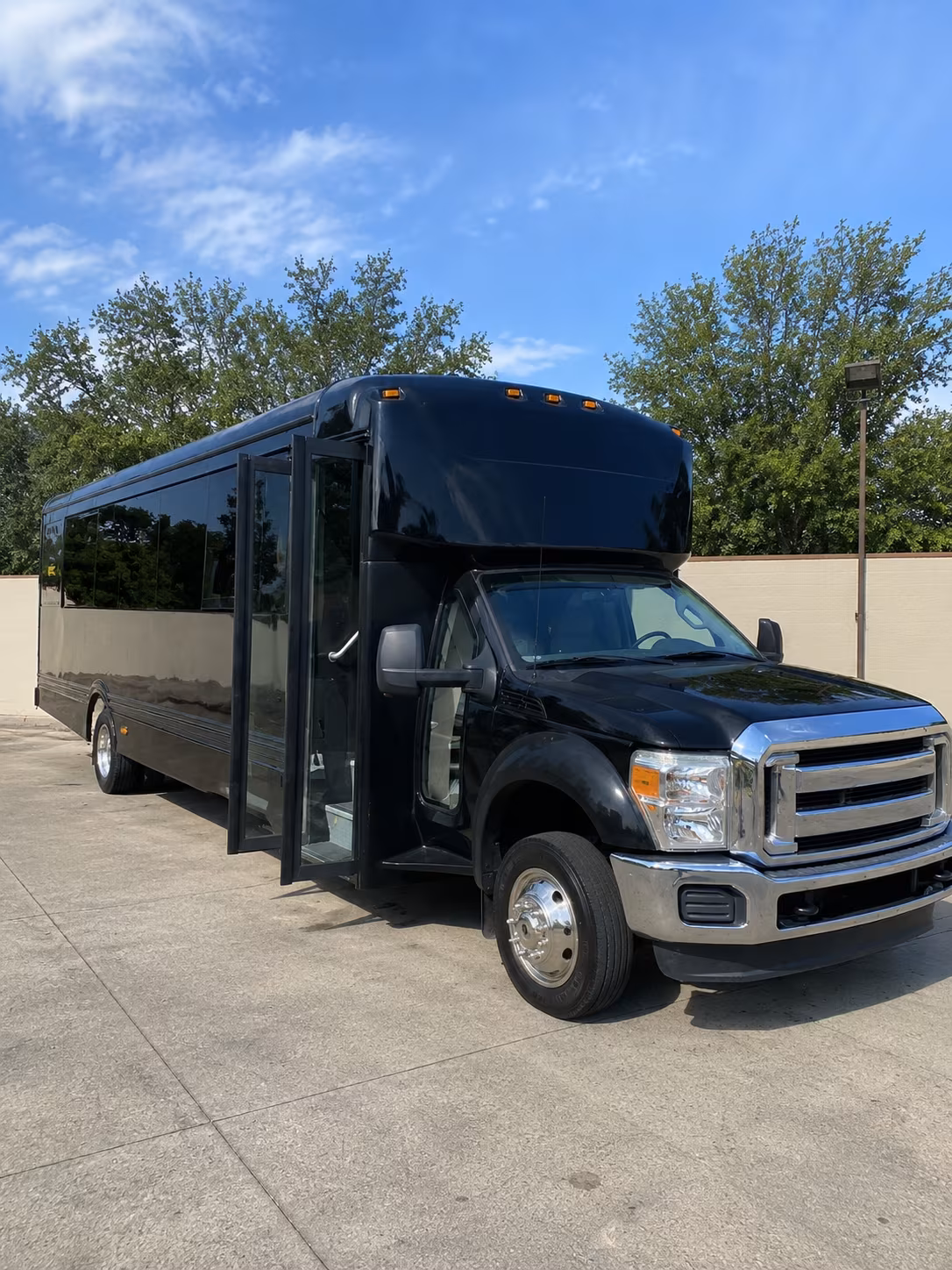 palm coast 20 passenger party bus