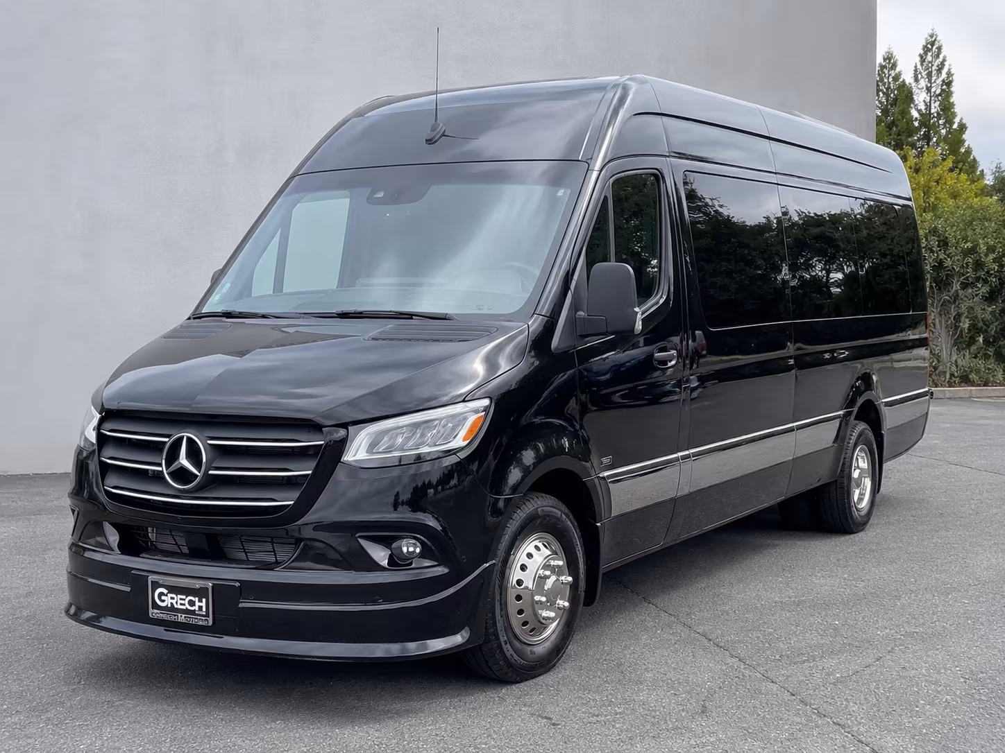 sprinter vans and small group wine tour transportation in palm coast